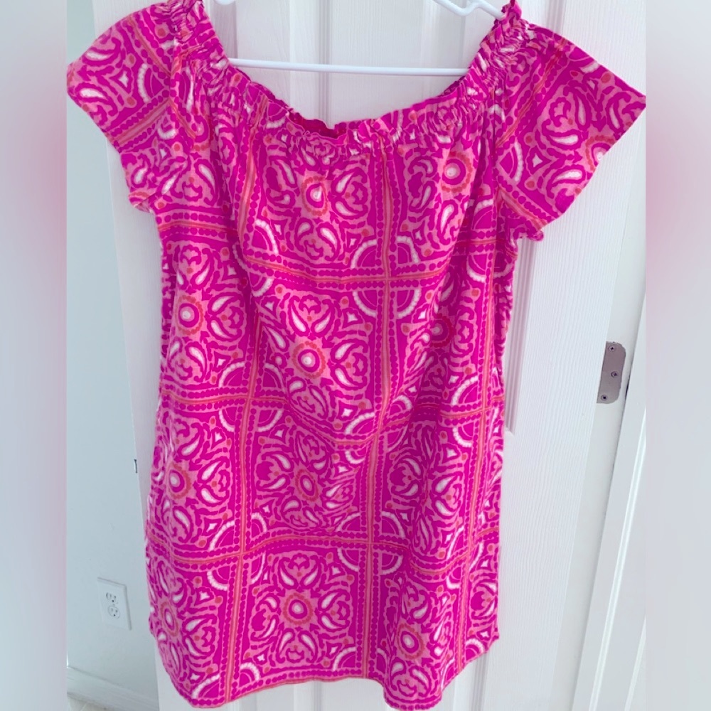Vineyard Vines fully lined summer dress